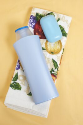Leia mais sobre o artigo O que é Shampoo anti-resíduos e como usar? Para que serve e benefícios