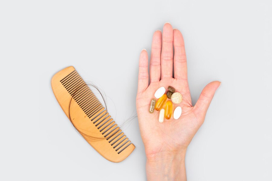 Leia mais sobre o artigo Quais os benefícios de usar vitamina para os cabelos e unhas ?