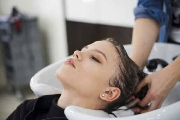 Leia mais sobre o artigo O que é terapia dos cachos?